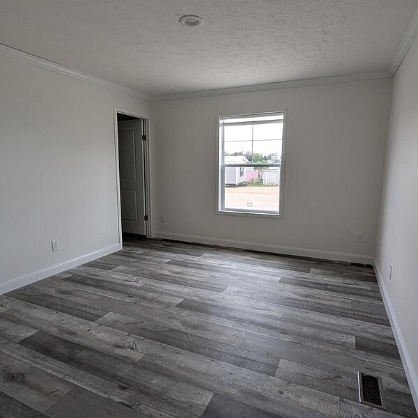 Heritage Pointe / 32603D Interior 83660