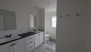 Heritage Pointe / 32603D Interior 83662