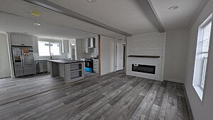 Palm Harbor Limited / 28563T Interior 83670