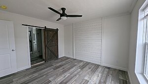 Palm Harbor Limited / 28563T Interior 83671