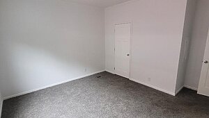 Dutch Elite / Pamlico 1660 Interior 84021