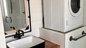 Tiny Home / The Decathlon Interior 90763