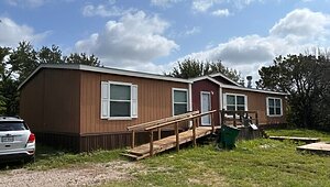 Pre-Owned / 2019 Champion Innovation Exterior 91526