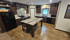 Pre-Owned / 2019 Champion Innovation Kitchen 91531