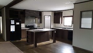 Pre-Owned / 2019 Champion Innovation Kitchen 91530