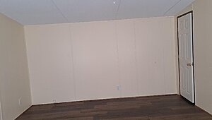 Lot #204 / Lot #204 Rent - $900 / Security Depsoit - $900 Interior 83407