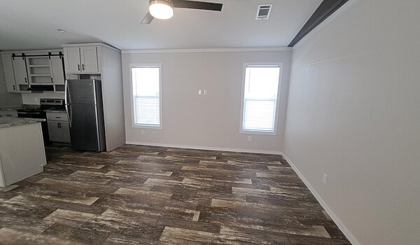 Lot #117 / Lot #117 Rent - $1,000 / Security Deposit - $1,000 Interior 83580