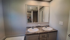 Lot #117 / Lot #117 Rent - $1,000 / Security Deposit - $1,000 Interior 83581