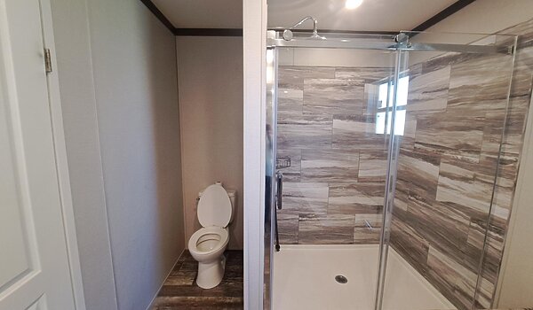 Lot #117 / Lot #117 Rent - $1,000 / Security Deposit - $1,000 Interior 83583