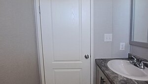 Lot #117 / Lot #117 Rent - $1,000 / Security Deposit - $1,000 Interior 83586