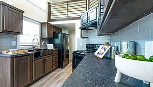 Park Model RV / The Bennington Kitchen 83992