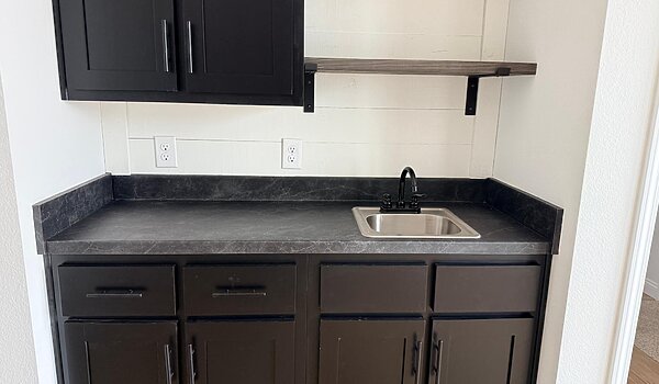 Prime / PRI3284-2010 with 9 foot sidewalls Interior 85398