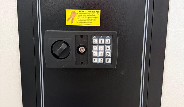 Prime / PRI3284-2010 with 9 foot sidewalls Interior 85399