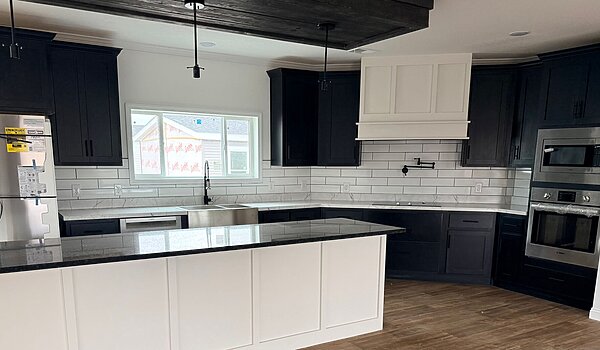 Prime / PRI3284-2010 with 9 foot sidewalls Interior 85390