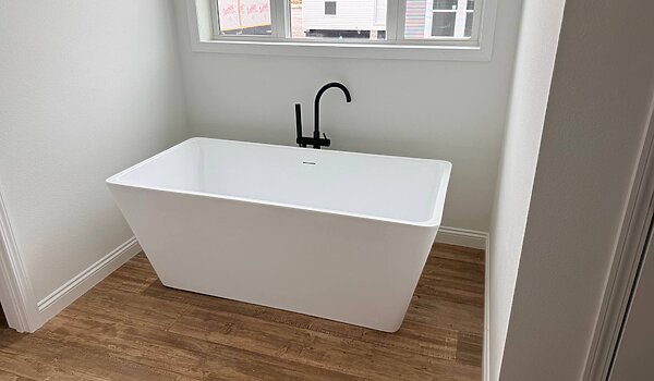 Prime / PRI3284-2010 with 9 foot sidewalls Interior 85397