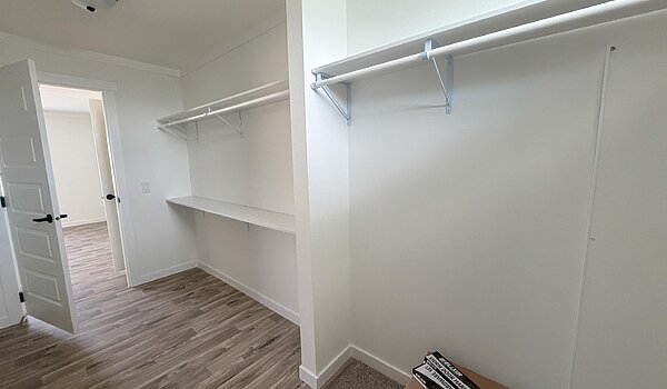 ARC / The Outlaw ARC3280-2018 Interior 88343