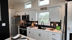 NEW GREAT OUTDOOR COTTAGES LUXURY PARK MODEL / THE 300 Interior 85249