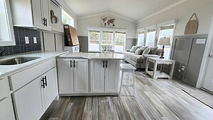 NEW GREAT OUTDOOR COTTAGES LUXURY MODULAR HOME / THE 7100 Interior 85262