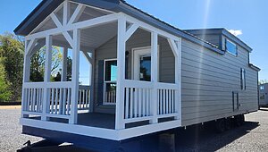 NEW AVERY CABIN CO LUXURY PARK MODEL / THE AVERY 127 Exterior 85284