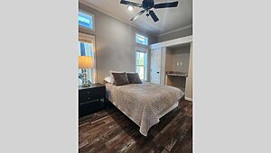 New 2026 DEER VALLEY / THE COZY CABIN Interior 89304