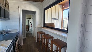 NEW CLAYTON LUXURY PARK MODEL / THE KINLOCK Interior 85301