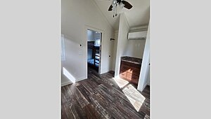 New 2024 CLAYTON PARK MODELS / THE CYPRESS Interior 89183