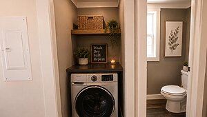 New 2024 CLAYTON PARK MODELS / THE STUDIO SUITE #TH24086 Interior 90933
