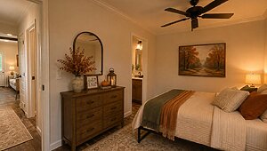 New 2027 Deer Valley / The Fawn #TH27127 Interior 91115