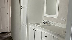 Minor League / Pelican Interior 88058