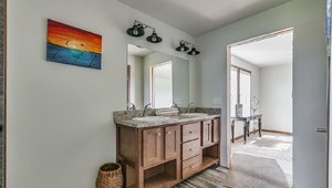Heritage Collection / The Garfield Bathroom 4655
