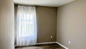 Evolution Series / Taylor III Bedroom 82361