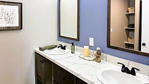 Evolution Series / Taylor III Bathroom 82363