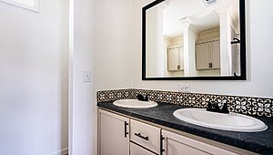 Innovation / The Broaddus Bathroom 83597