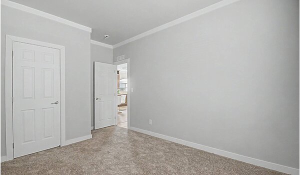 Platinum / The Meadow PU32563A Interior 90671
