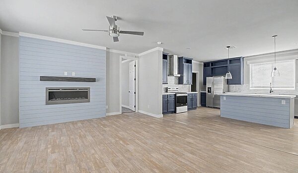 Platinum / PU-32724C-LUXE Haven Interior 90865