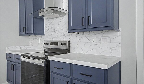 Platinum / PU-32724C-LUXE Haven Interior 90874
