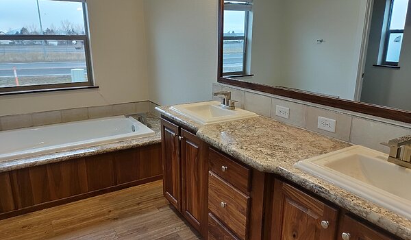 Pinehurst / 2506 Interior 85076