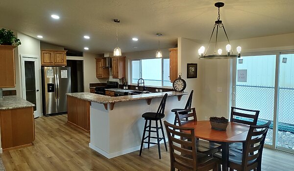 Cedar Canyon / 2020 Interior 85066