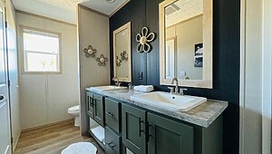 Epic Journey / Hudson 96CEJ16763IH Interior 84552