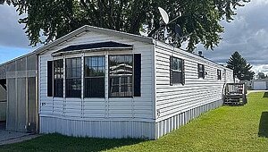 Lot #85 / 1401 N 23rd St TRAILER 85, Escanaba, MI 49829 Exterior 83467