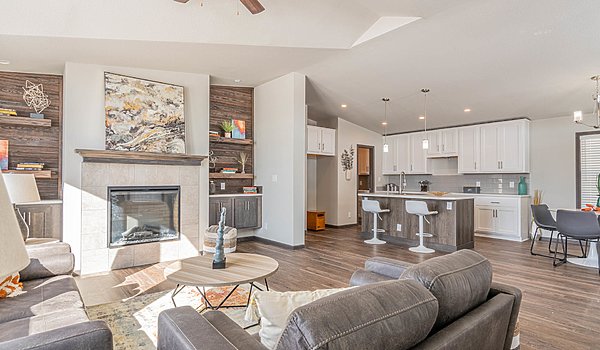 SOLD / BellaVista Glenwood Interior 62097