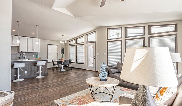 SOLD / BellaVista Glenwood Interior 62100