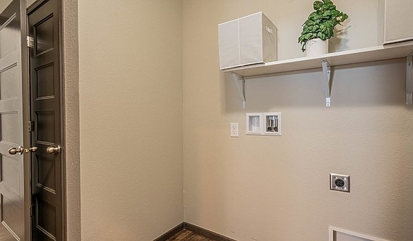 SOLD / BellaVista Glenwood Utility 62110