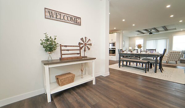 Premier / The Chaney Interior 72660