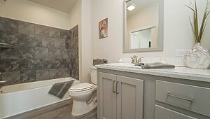 Premier Casita / Arroyo Bathroom 72743