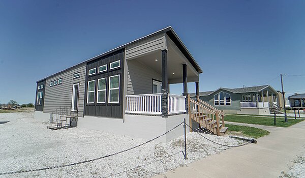 CALL FOR SALE PRICING / Arroyo Exterior 72746