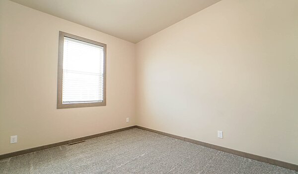 CALL FOR SALE PRICING / Premier Hazel Bedroom 72718