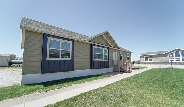 CALL FOR SALE PRICING / Premier Hazel Exterior 72729