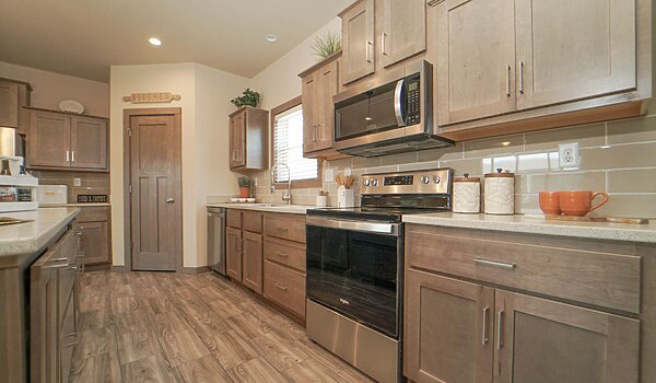 CALL FOR SALE PRICING / Premier Hazel Kitchen 72708