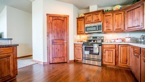 Peter's Homes / The Classic Cherry II Kitchen 3506